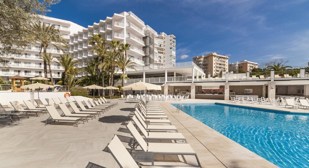 Hotel Globales Palmanova Esterno foto