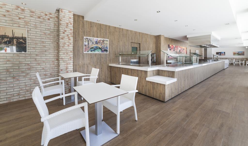 Hotel Globales Palmanova Esterno foto